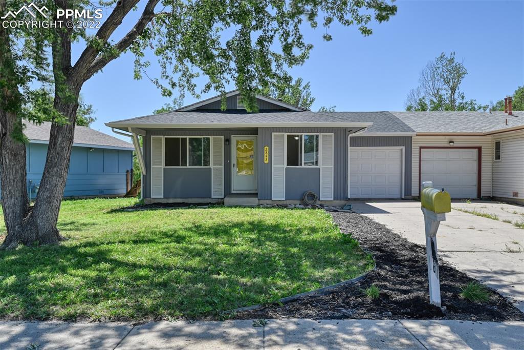 2843 Carmel Cir., Colorado Springs, CO 80910