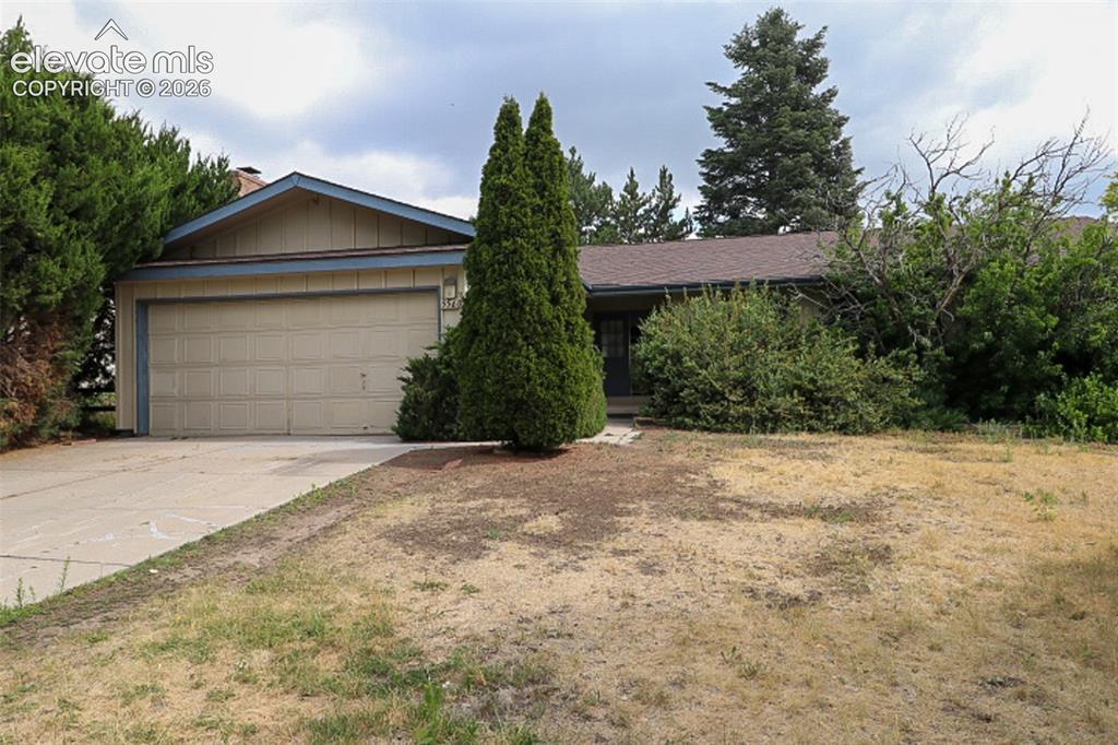 5560 S Buckskin Pass Dr., Colorado Springs, CO 80917