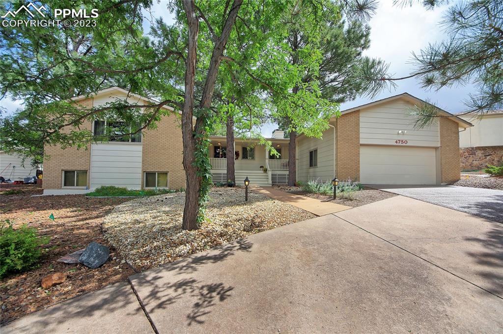 4750 Vista View Ct., Colorado Springs, CO 80915