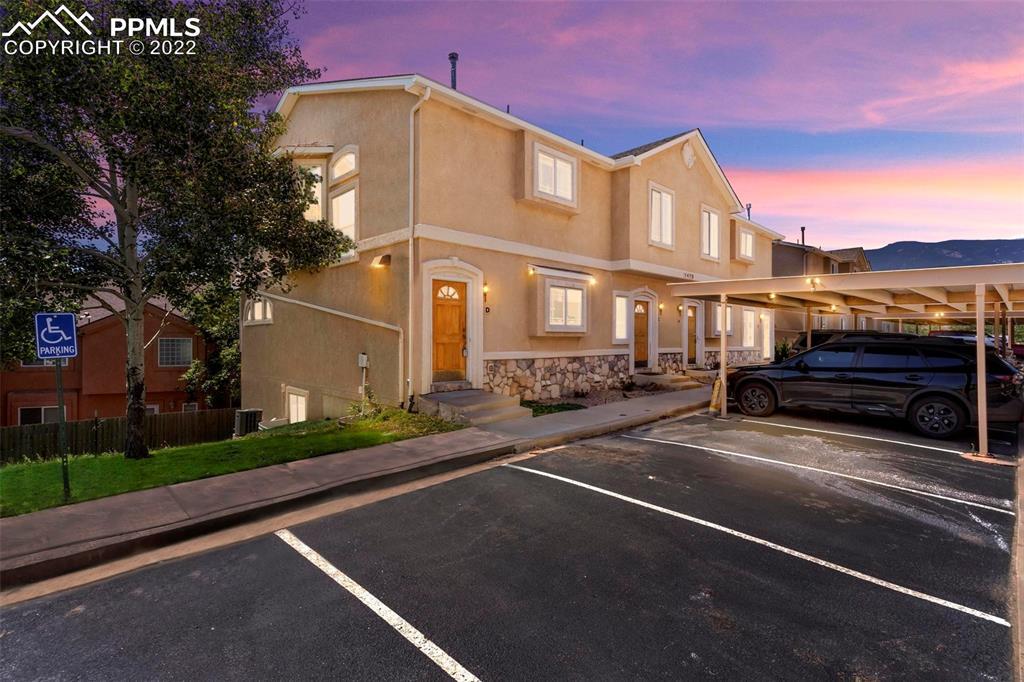 1479 Madison Ridge Heights #D, Colorado Springs, CO 80904