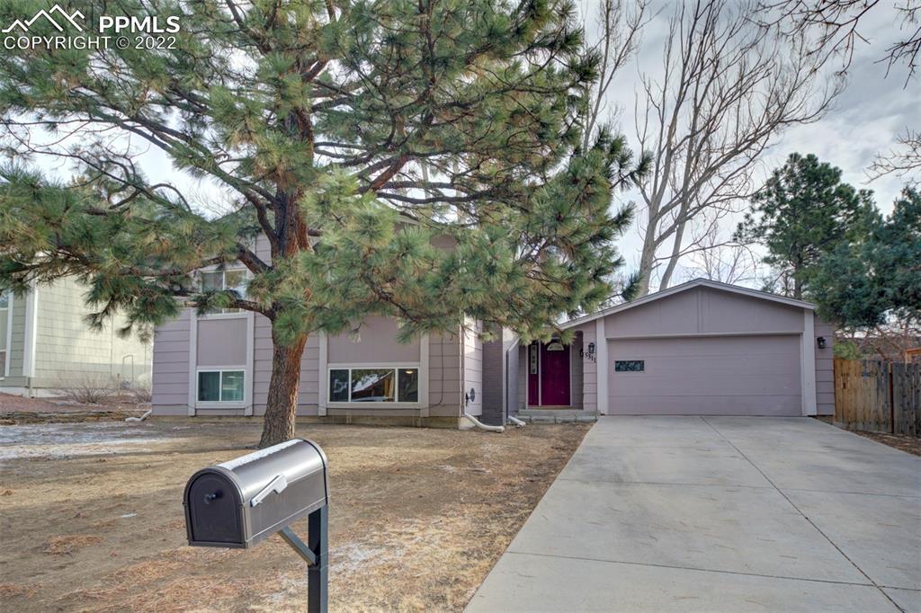 5311 Alta Loma Rd., Colorado Springs, CO 80918