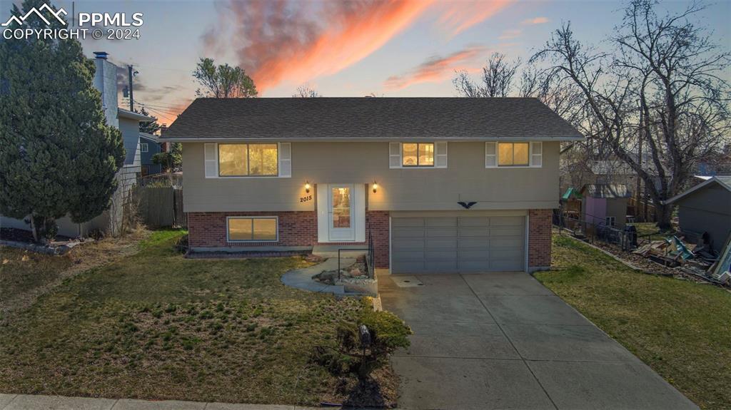 2015 Montezuma Dr., Colorado Springs, CO 80910