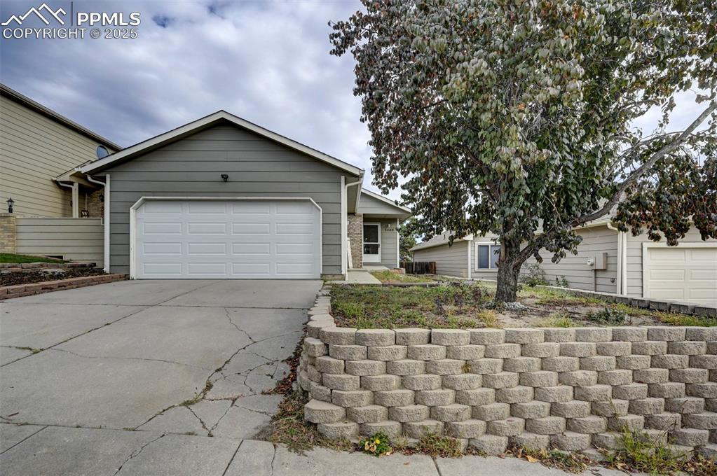 5440 Jennifer Ln., Colorado Springs, CO 80917