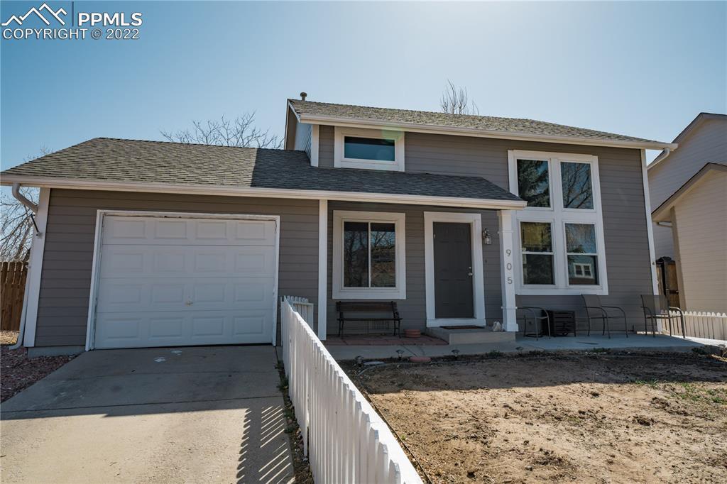 905 Greenbrier Dr., Colorado Springs, CO 80916