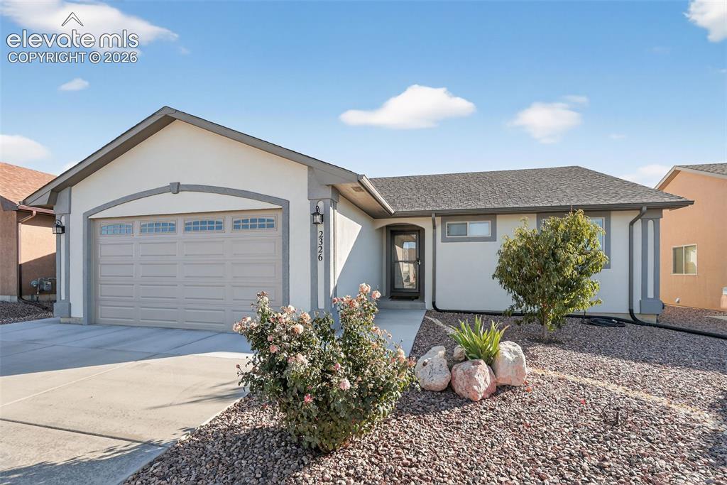 2326 Cliffmoor Ln., Pueblo, CO 81008