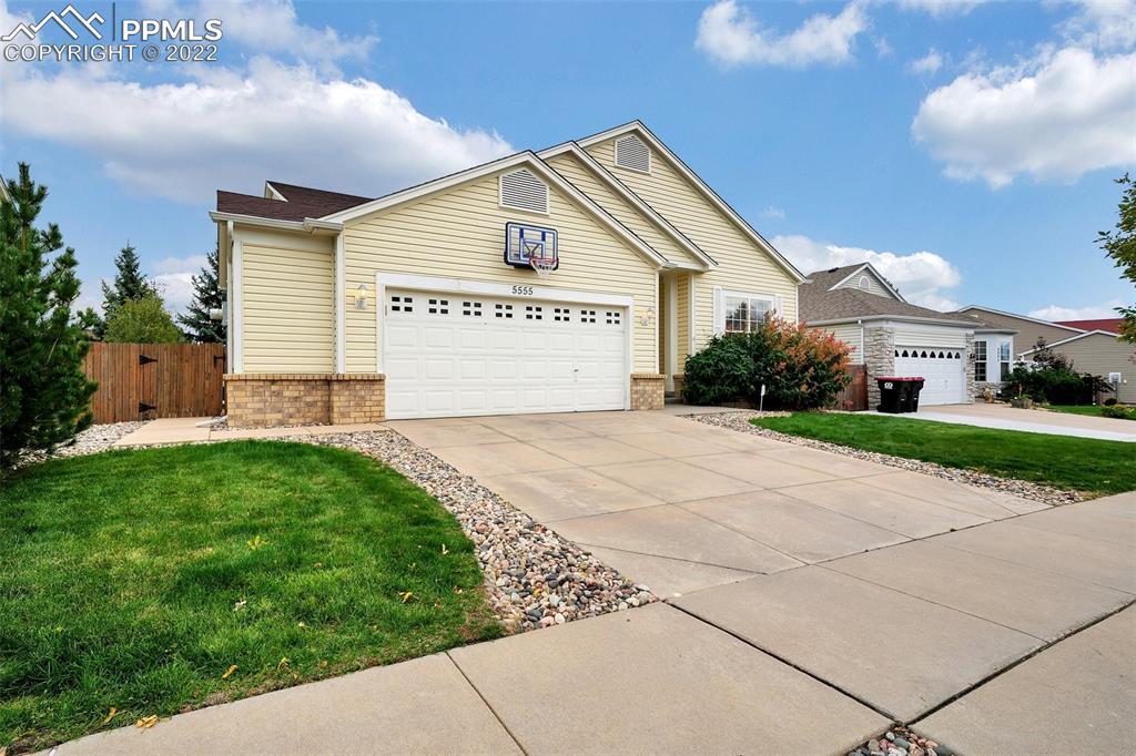 5555 Spoked Wheel Dr., Colorado Springs, CO 80923