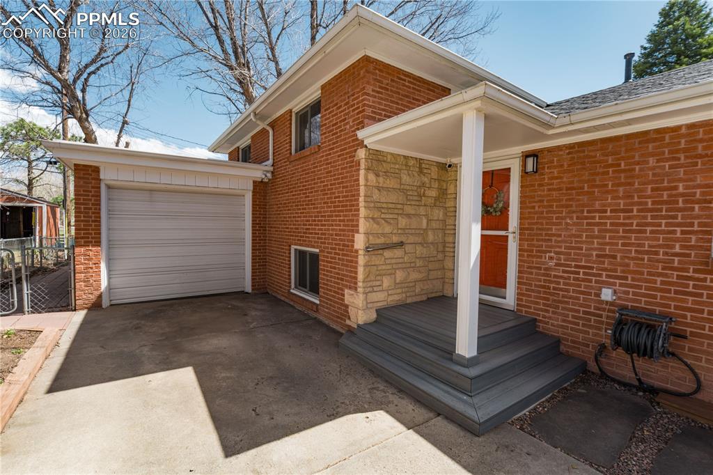 921 Valley Rd., Colorado Springs, CO 80904