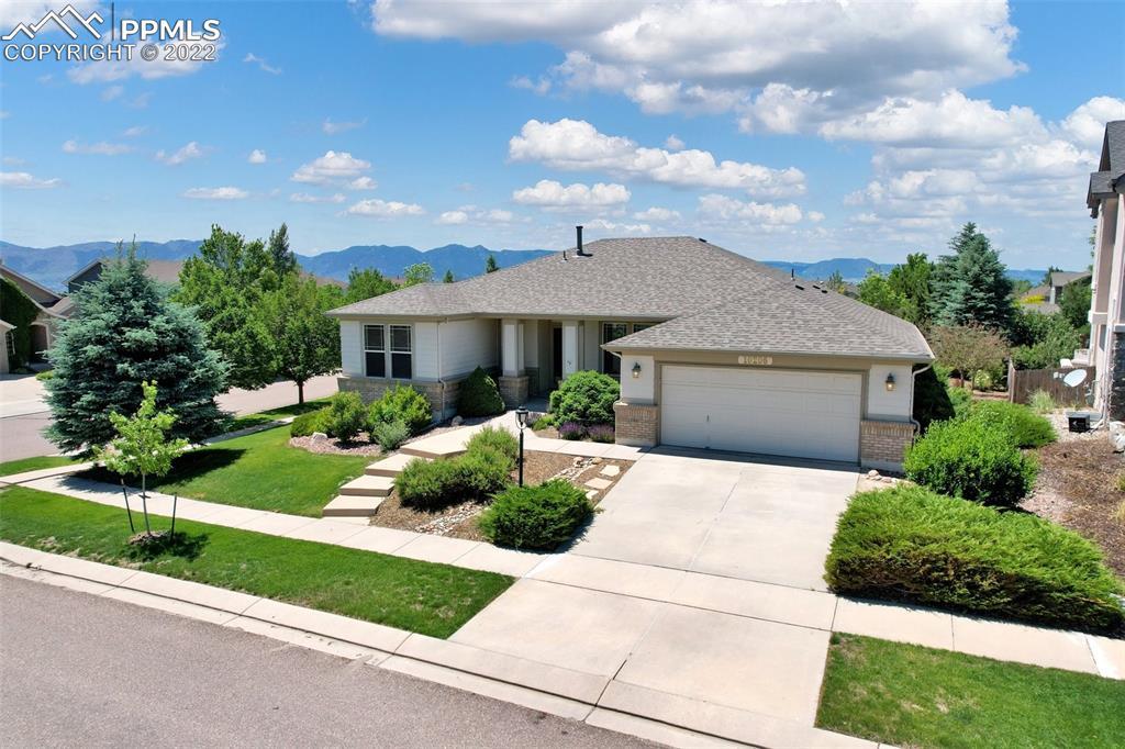 10206 Ponderosa Pine Way, Colorado Springs, CO 80920
