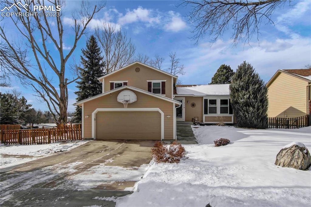 4916 Willowbrook Rd., Colorado Springs, CO 80917