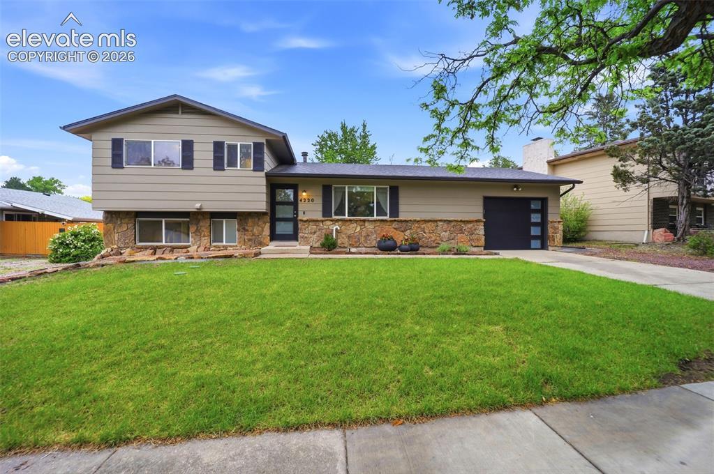 4220 N Nonchalant Cir., Colorado Springs, CO 80917
