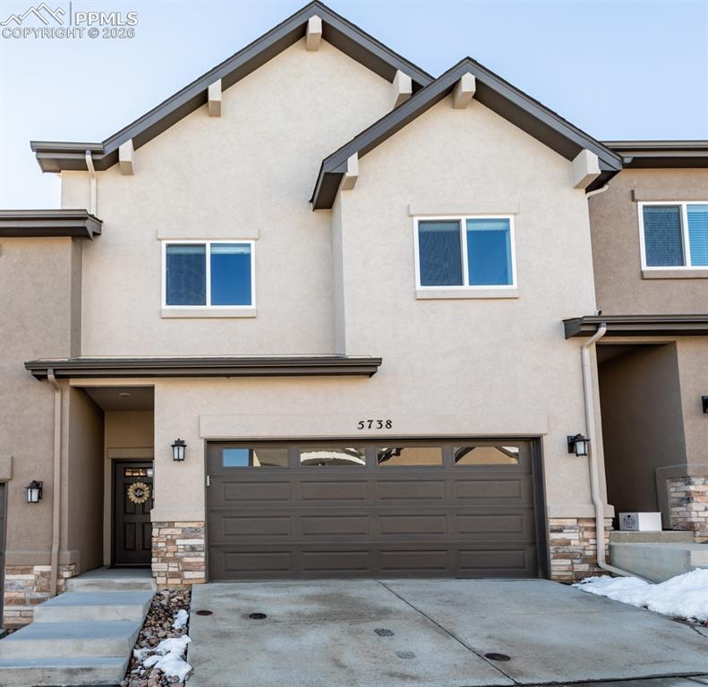 5738 Villa Lorenzo Dr., Colorado Springs, CO 80919
