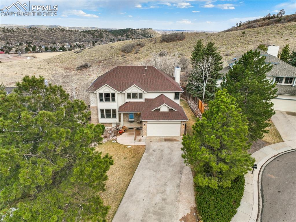 6035 Moorfield Ave., Colorado Springs, CO 80919