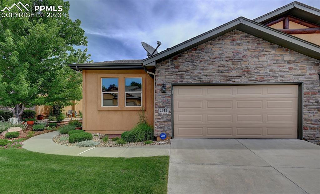 2312 Conservatory Point, Colorado Springs, CO 80918