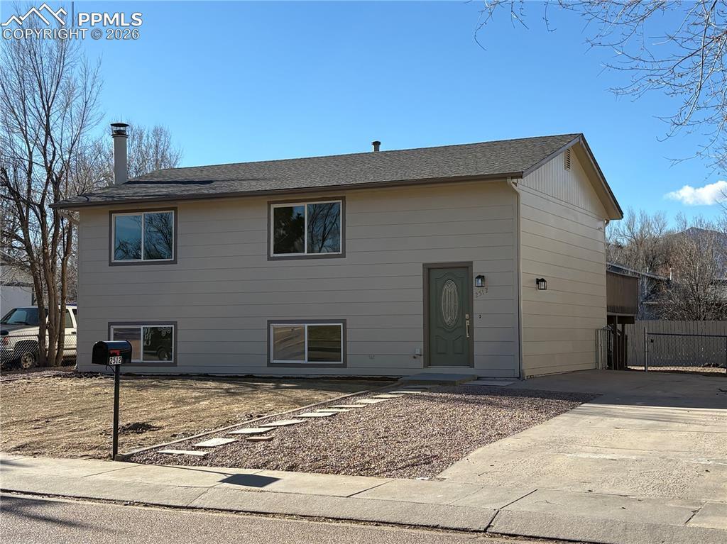 2512 Barkman Dr., Colorado Springs, CO 80916
