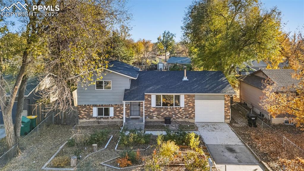 2315 Sonoma Dr., Colorado Springs, CO 80910