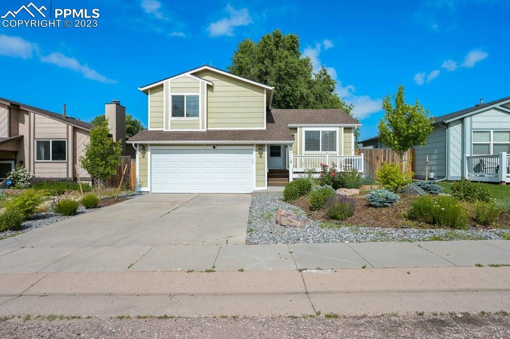 2650 Fredricksburg Dr., Colorado Springs, CO 80922