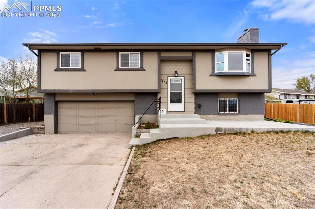 1455 Jet Wing Dr., Colorado Springs, CO 80916