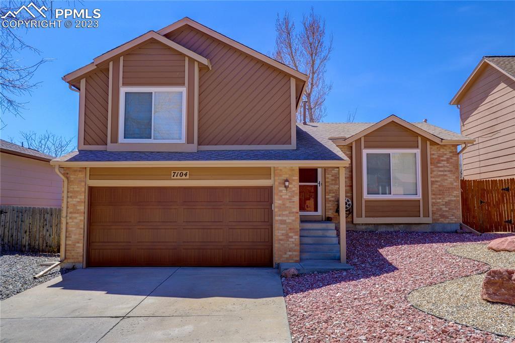 7104 White Buffalo Rd., Colorado Springs, CO 80919