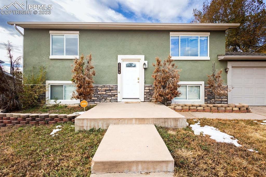 2196 Flintwood Dr., Colorado Springs, CO 80910