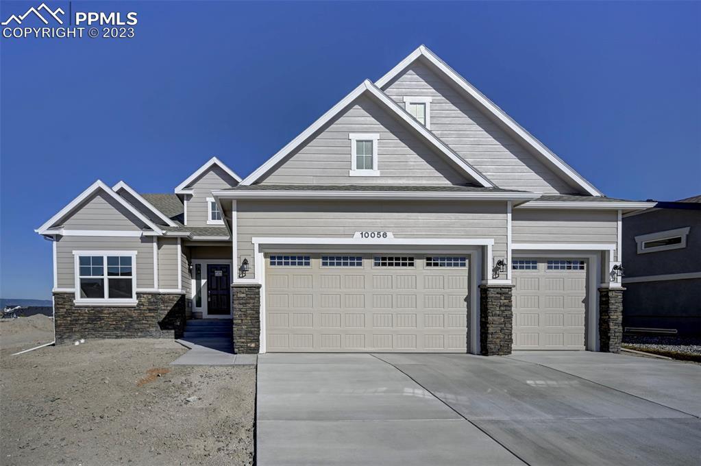 10056 Emerald Lake Ln., Colorado Springs, CO 80924