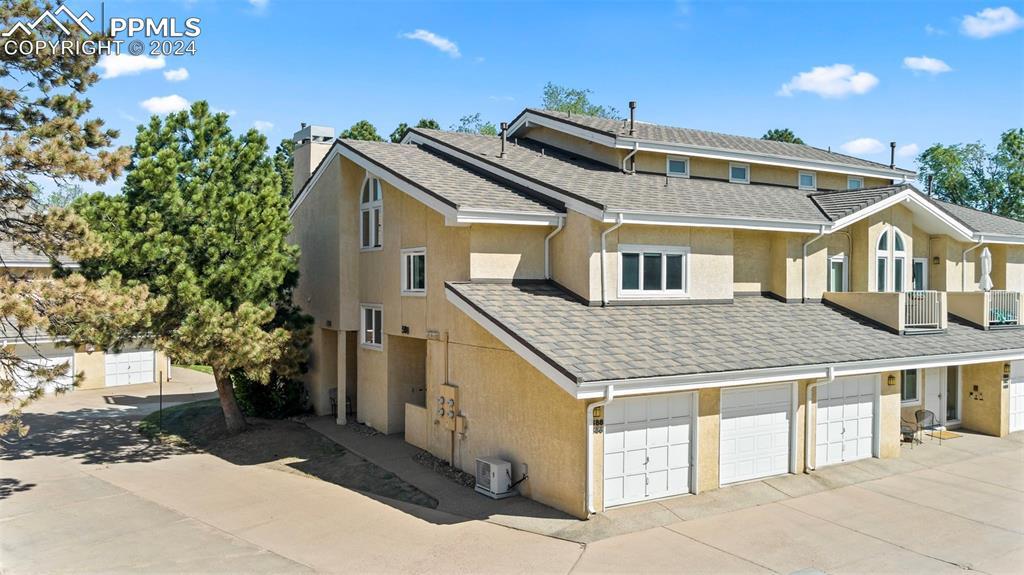 588 Observatory Dr., Colorado Springs, CO 80904