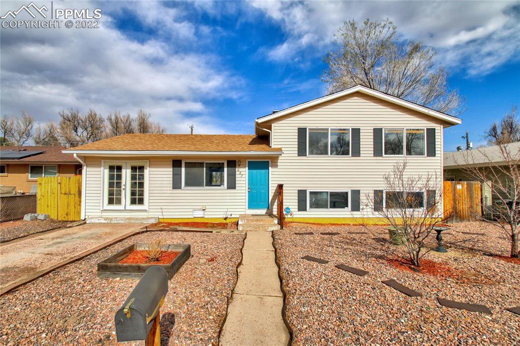 827 Zion St., Colorado Springs, CO 80910