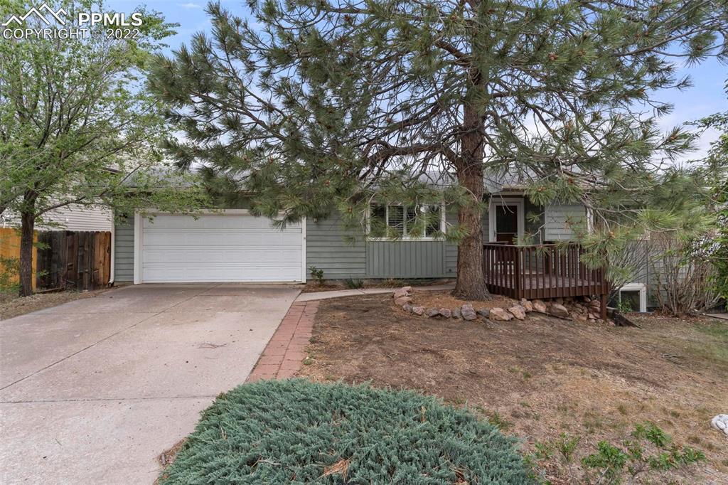 1864 W Whitehorn Dr., Colorado Springs, CO 80920