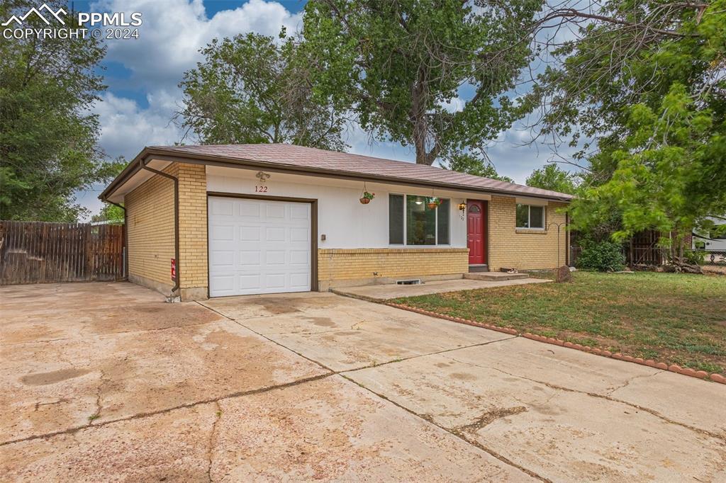 122 Ely St., Colorado Springs, CO 80911