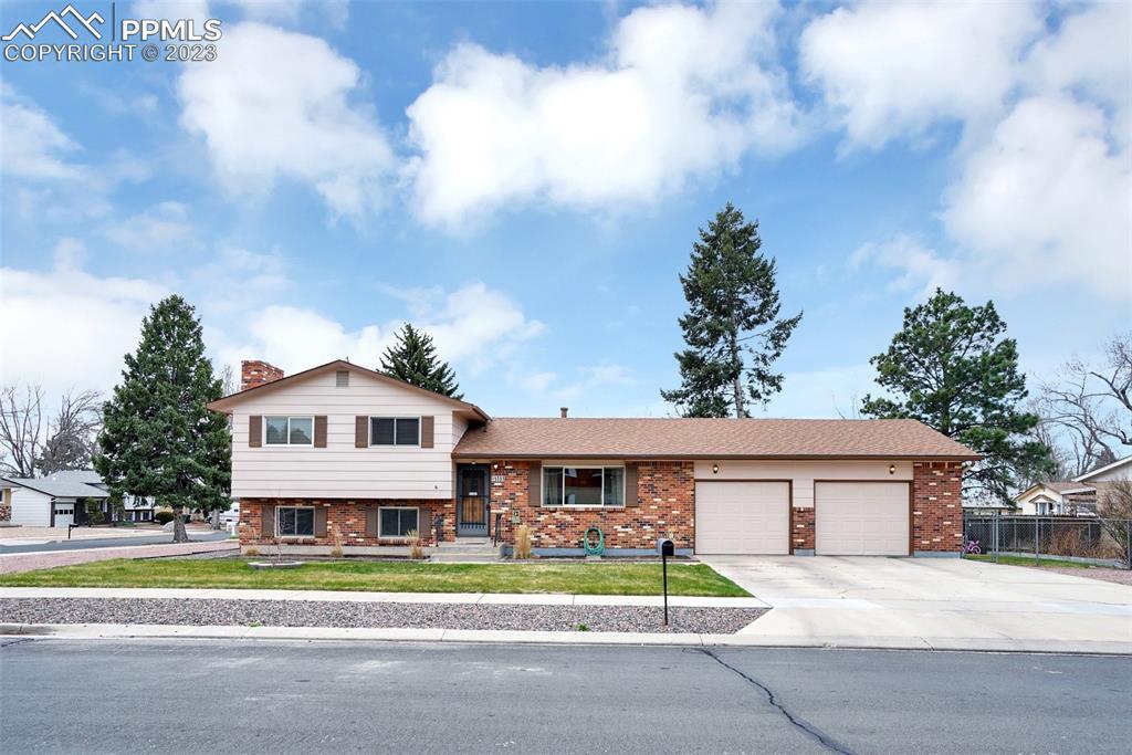 1333 Lewis Ln., Colorado Springs, CO 80915