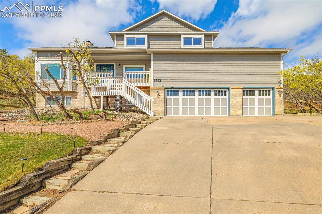 6992 Oak Valley Dr., Colorado Springs, CO 80919