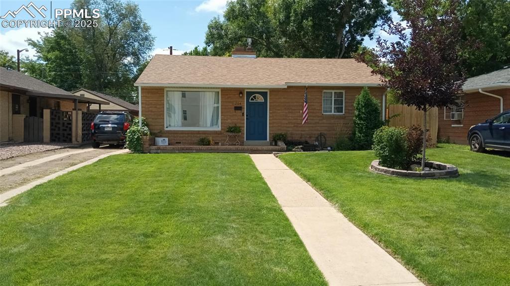 704 Mcclelland Ave., Pueblo, CO 81005