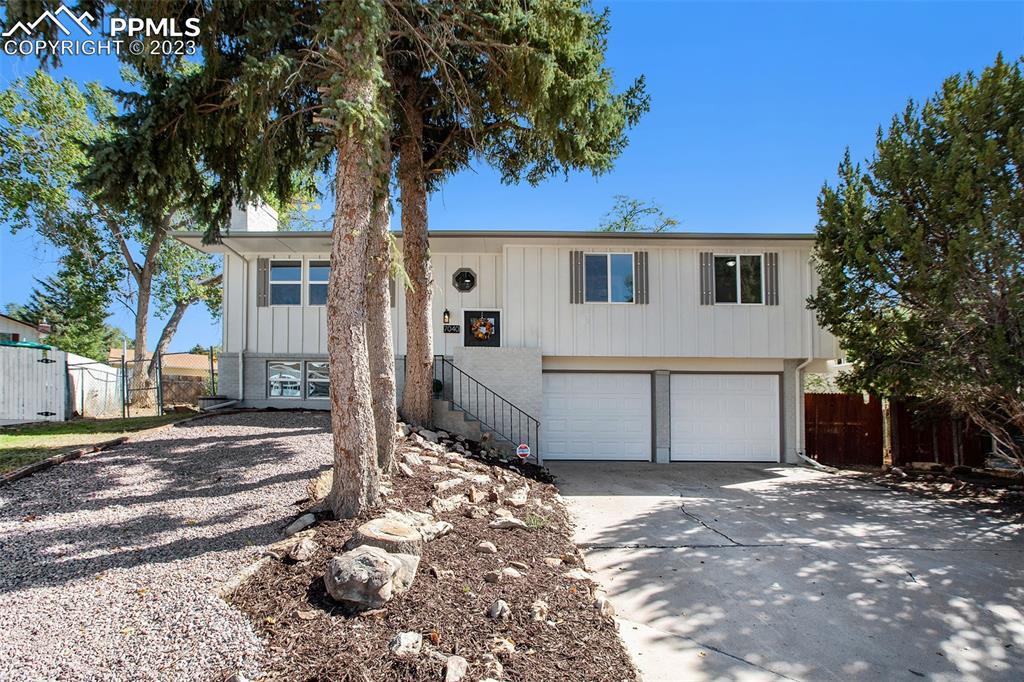 7040 Stowe Cir., Colorado Springs, CO 80817
