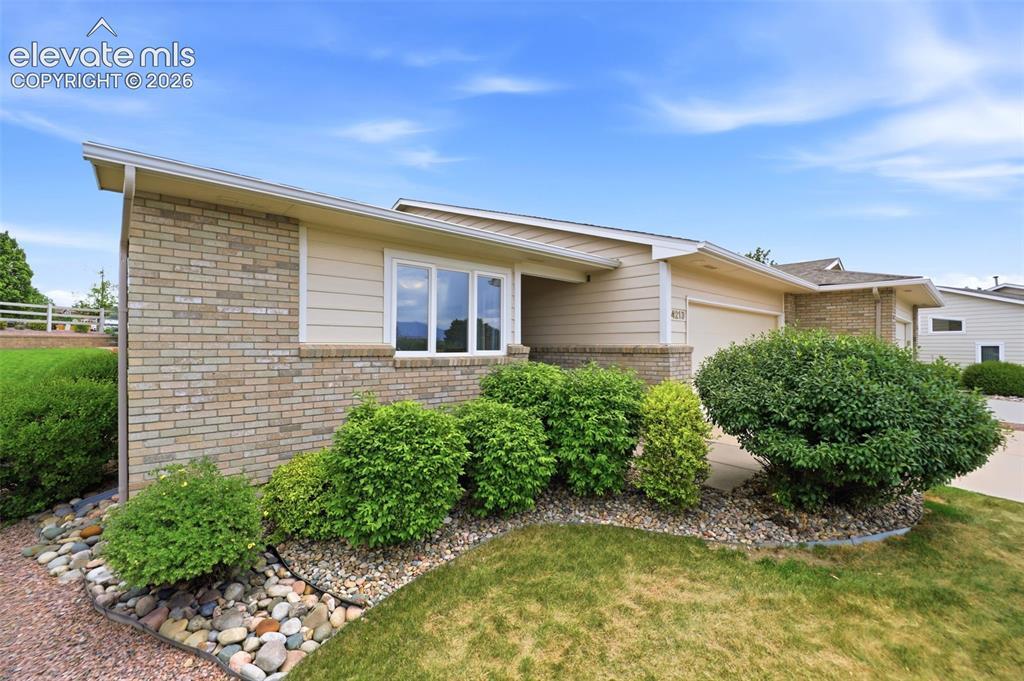 4213 Stonesthrow View, Colorado Springs, CO 80922