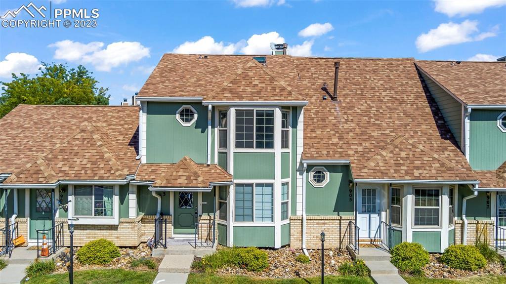 903 London Green Way, Colorado Springs, CO 80906