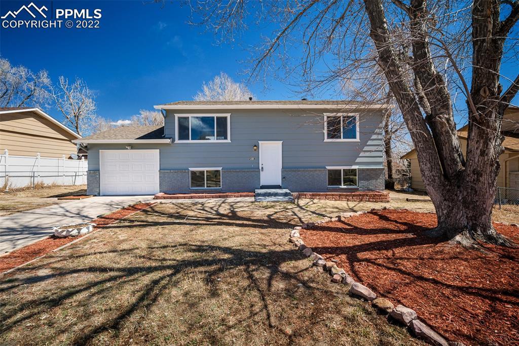 2019 Ventura Dr., Colorado Springs, CO 80910