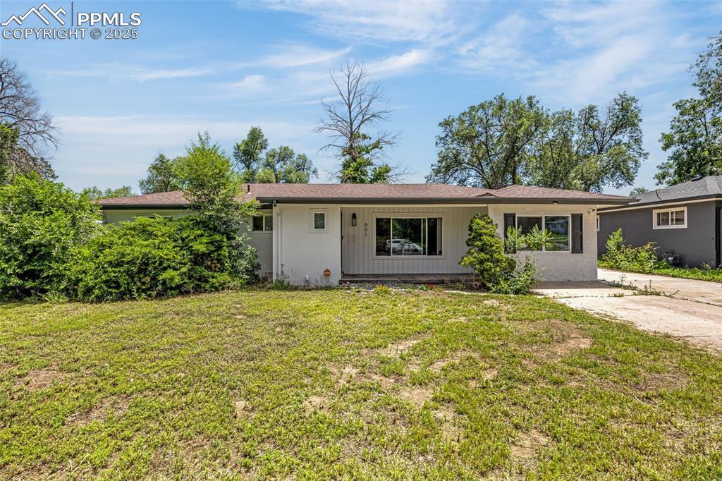 601 Hackberry Dr., Colorado Springs, CO 80911