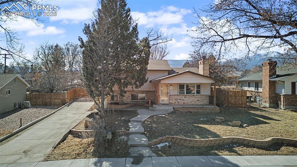 711 Hoorne Ave., Colorado Springs, CO 80907