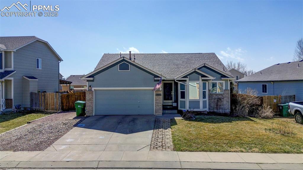 882 N Candlestar Loop, Fountain, CO 80817