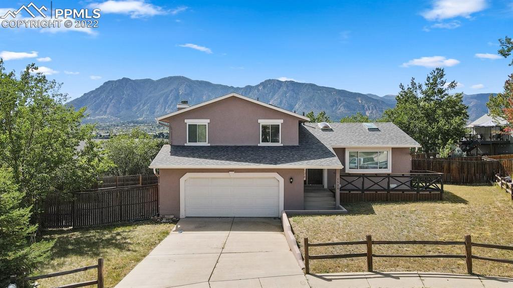 1525 Tealwood Ct., Colorado Springs, CO 80906