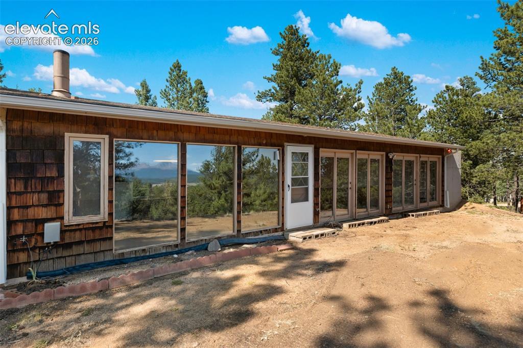 274 Pinecrest Rd., Woodland Park, CO 80863