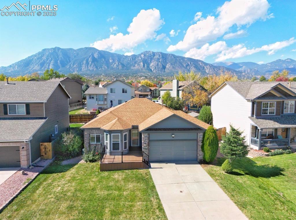 1457 S Canoe Creek Dr., Colorado Springs, CO 80906