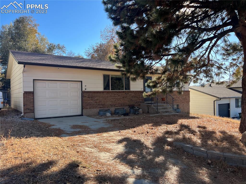 4965 N Splendid Cir., Colorado Springs, CO 80917