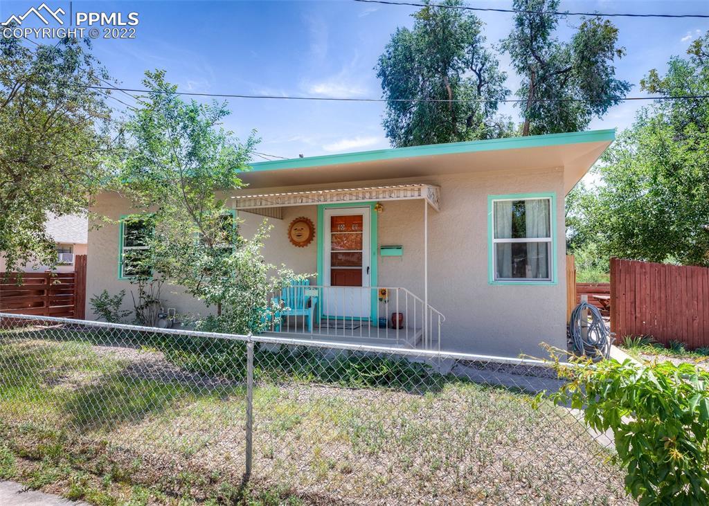 1011 E San Rafael St., Colorado Springs, CO 80903