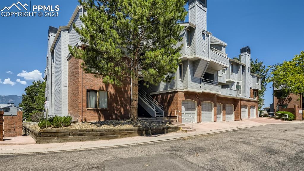 3612 Iguana Dr., Colorado Springs, CO 80910