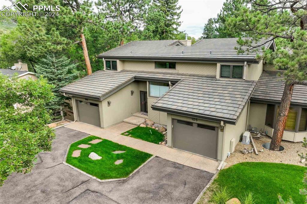 105 Mayhurst Ave., Colorado Springs, CO 80906