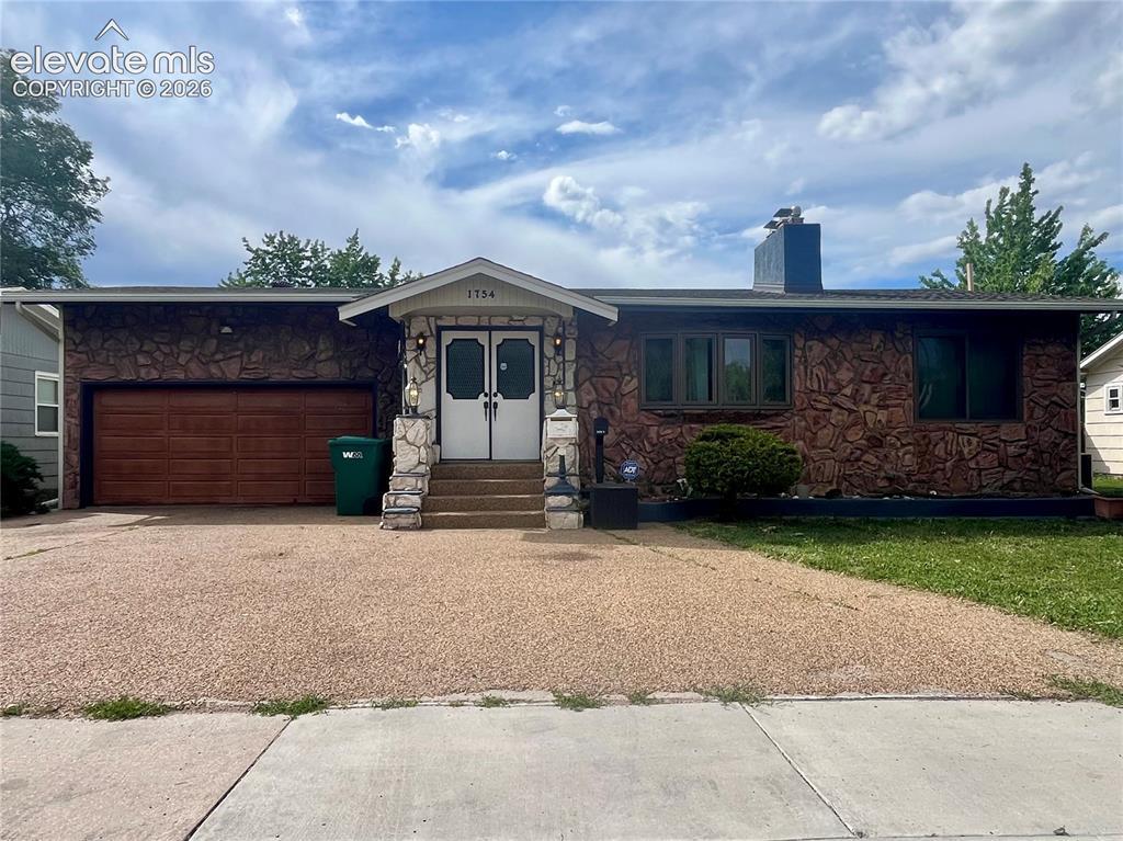 1754 Palmer Park Blvd., Colorado Springs, CO 80909