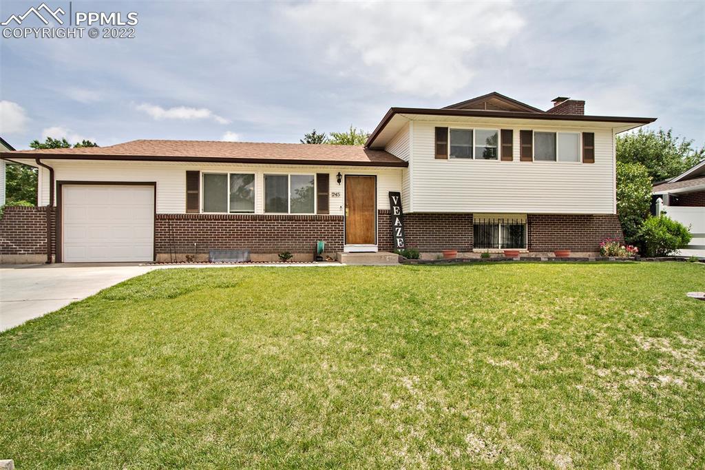 245 Dexter St., Colorado Springs, CO 80911