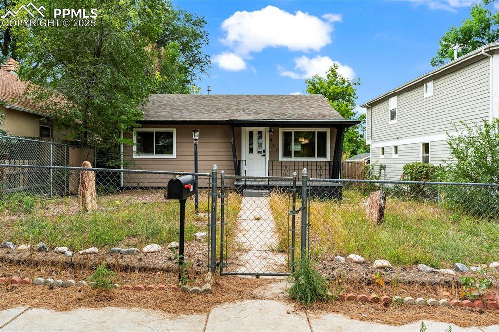 917 E Cimarron St., Colorado Springs, CO 80903