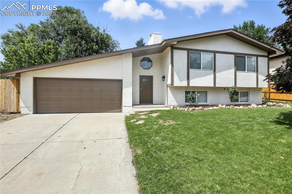 5410 Dawnridge Dr., Colorado Springs, CO 80915