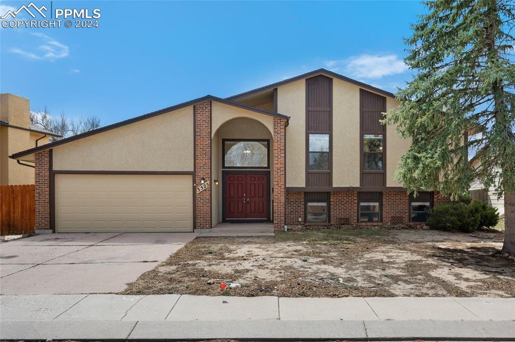3525 Smokestone Pl., Colorado Springs, CO 80920